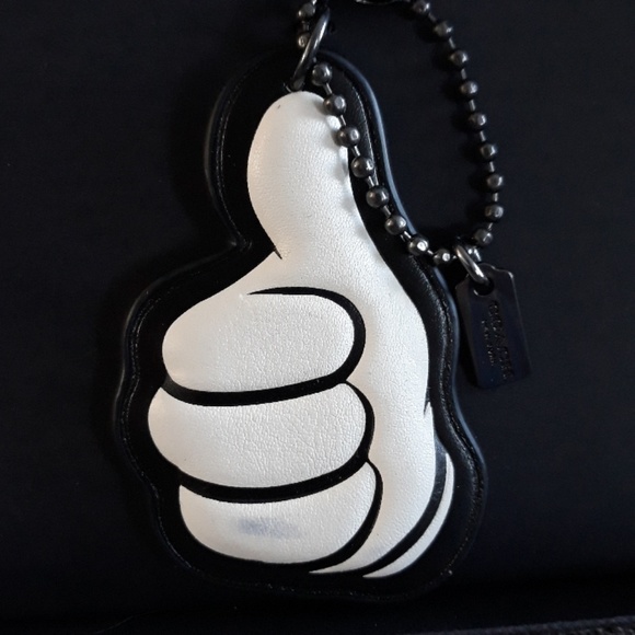 NIB Coach Mickey Hangtag Set - Picture 6 of 8